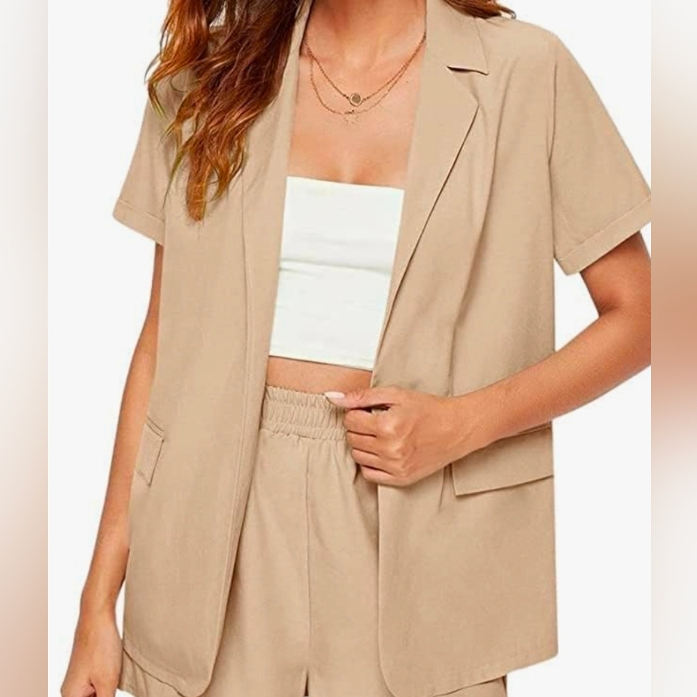 ^ Women Lightweight Blazer Business Casual Short Sleeve Open Front Khaki, Medium